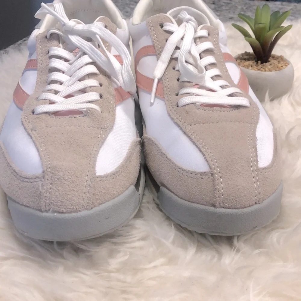 TRETORN Rawlins 2.0 Leather/Fabric Sneakers 9M EUC